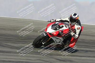 media/May-25-2025-TrackXperience (Sun) [[393a69de75]]/Level 3/Session 2 (Bowl)/